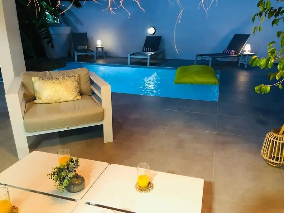 Villa A 100 M A Pied De La Plage サンタンヌ グアドループ