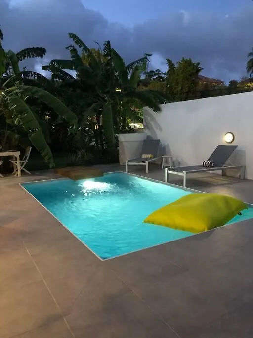 Villa A 100 M A Pied De La Plage サンタンヌ グアドループ